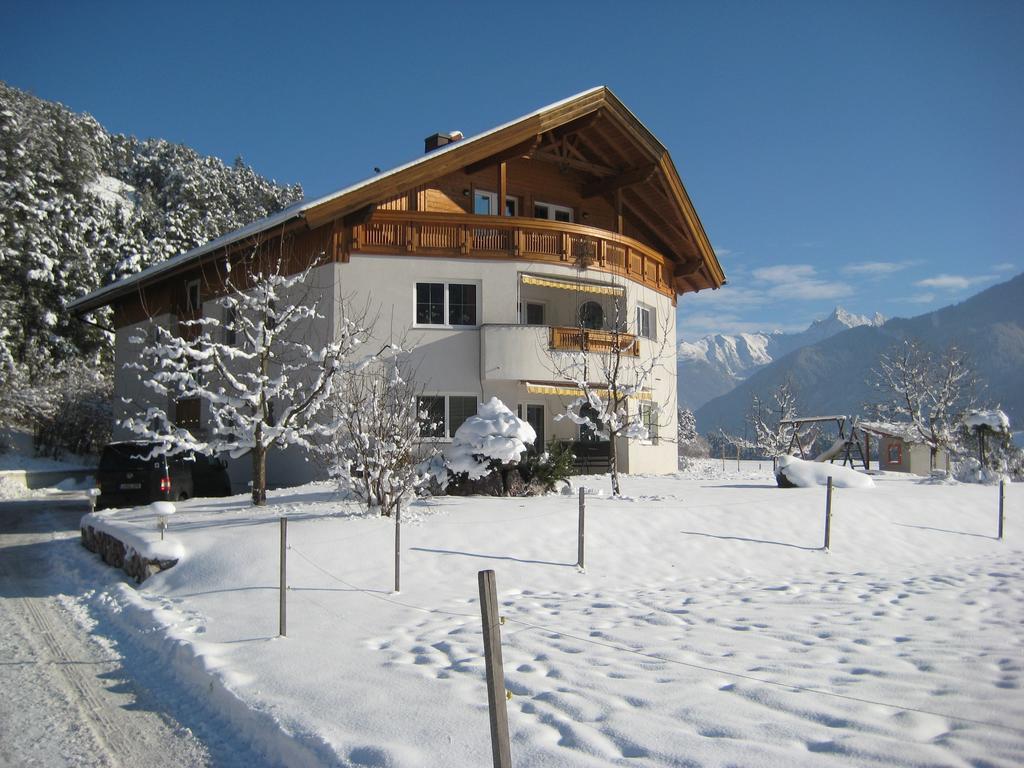 Ferienwohnung Gundolf Christine Arzl im Pitztal Kamer foto