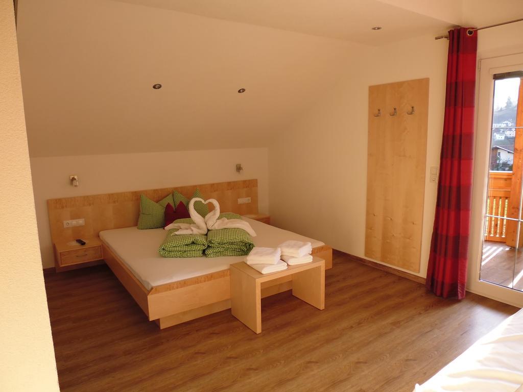 Ferienwohnung Gundolf Christine Arzl im Pitztal Kamer foto