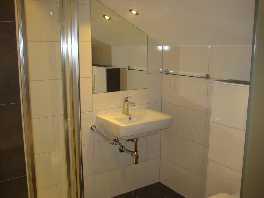 Ferienwohnung Gundolf Christine Arzl im Pitztal Kamer foto