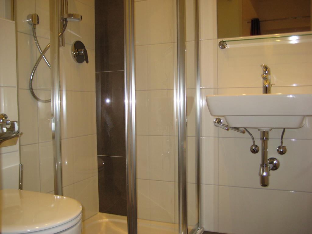 Ferienwohnung Gundolf Christine Arzl im Pitztal Kamer foto