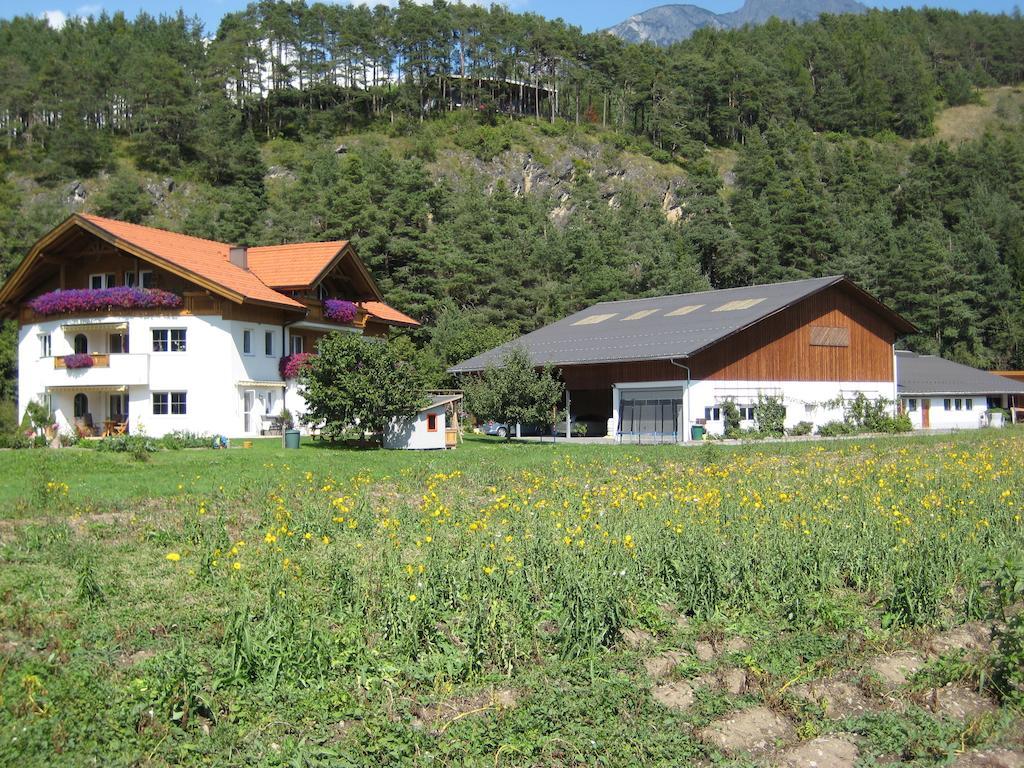 Ferienwohnung Gundolf Christine Arzl im Pitztal Kamer foto